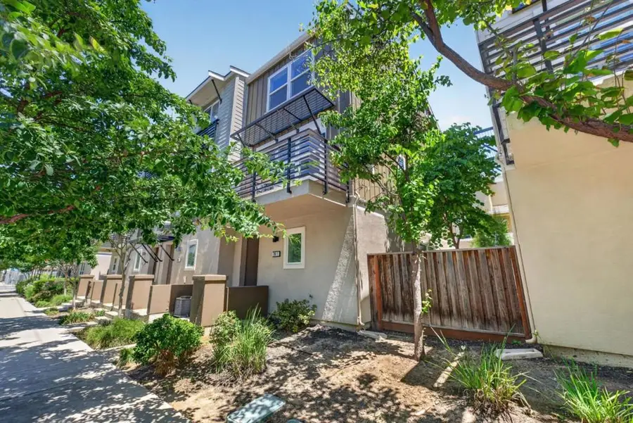 796 N 10th Street #1, San Jose, CA 95112 - #3