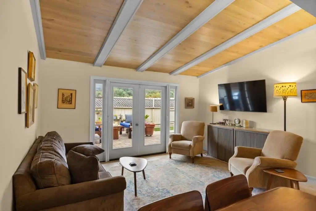 262 Hacienda Carmel, Carmel, CA 93923 - #1