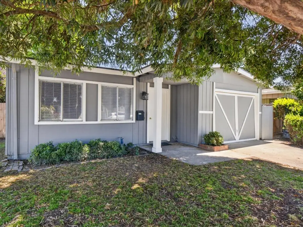 560 Cedar Drive, Watsonville, CA 95076 - #1