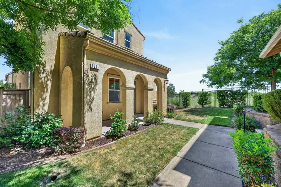 1611 Bonanza Lane, Folsom, CA 95630 - #3