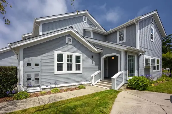 12 Bayhill Place, Half Moon Bay, CA 94019