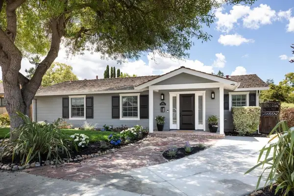 1102 Solana Drive, Mountain View, CA 94040