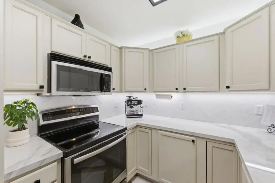 4970 Cherry Avenue #212, San Jose, CA 95118 - #2