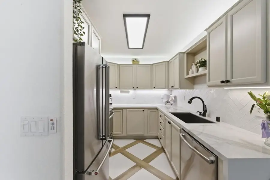 4970 Cherry Avenue #212, San Jose, CA 95118 - #3