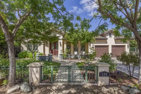 138 Higgins Avenue, Los Altos, CA 94022
