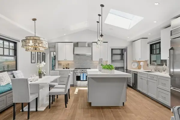 466 7th Avenue, Menlo Park, CA 94025