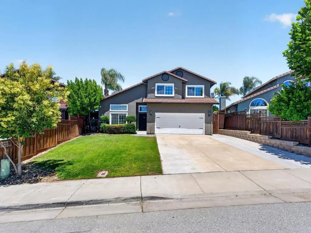 1570 Foxwood Street, Hollister, CA 95023 - #1