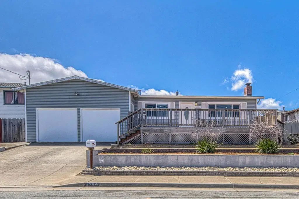 1204 Elm Avenue, Seaside, CA 93955 - #1