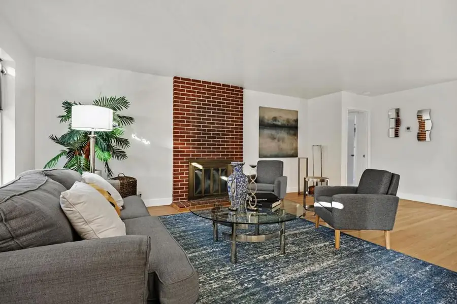 350 Ludeman Lane, Millbrae, CA 94030 - #3