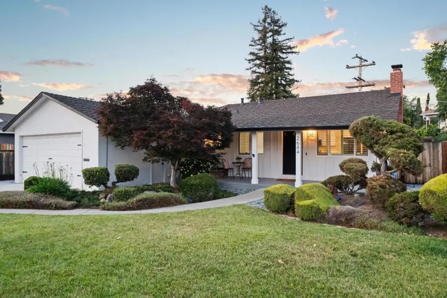 2684 Sutro, San Jose, CA 95124 - #3