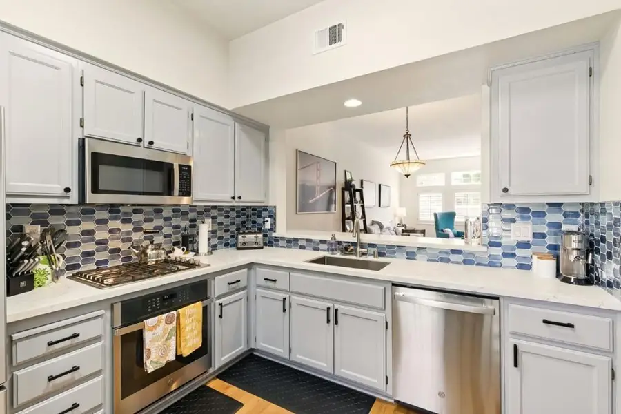 633 Swallowtail Court, Brisbane, CA 94005 - #2
