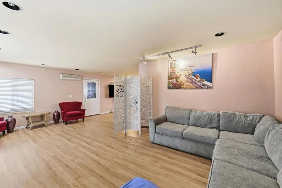 1085 Tasman Drive, Sunnyvale, CA 94089 - #2