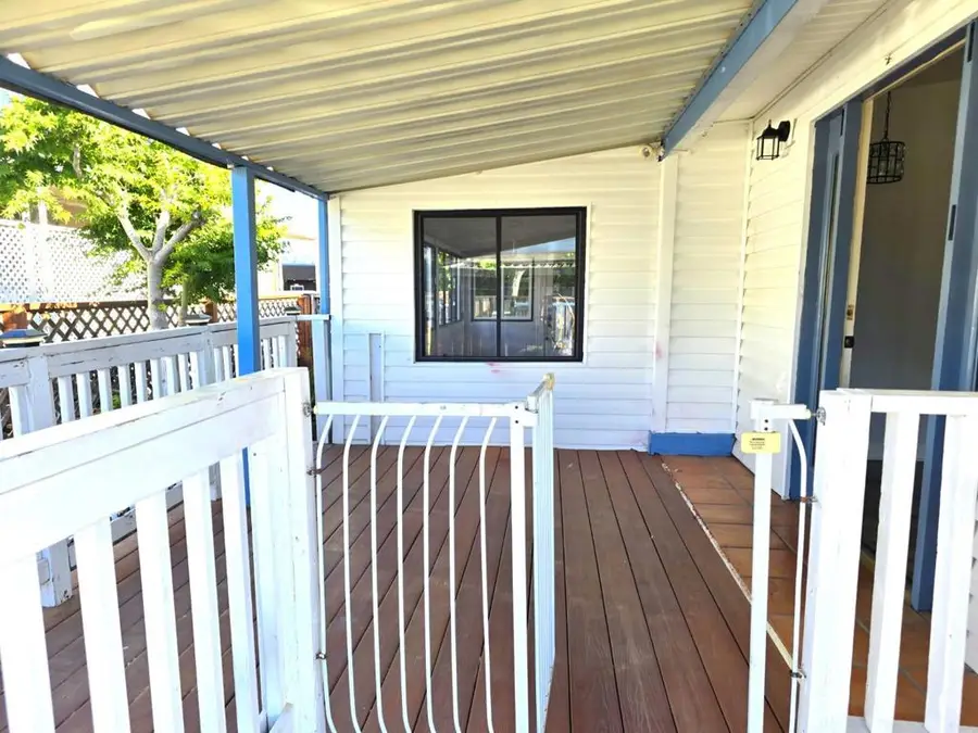 1360 Buckingham Way #1360, Hayward, CA 94544 - #2