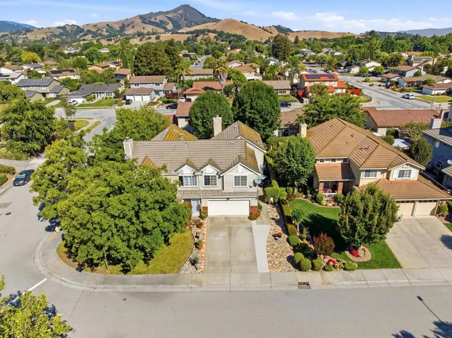 379 Via Navona, Morgan Hill, CA 95037 - #2