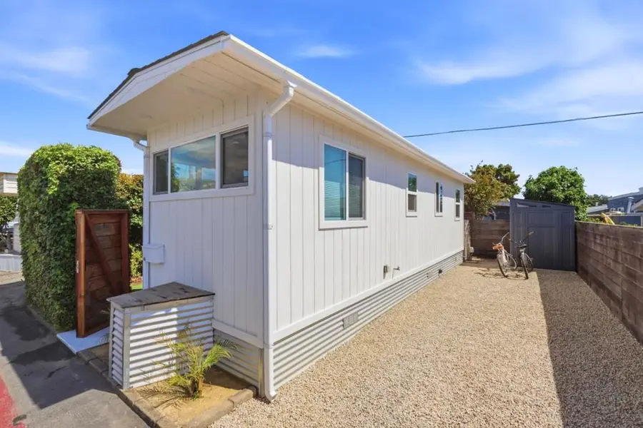 890 38th Avenue, Santa Cruz, CA 95062 - #2