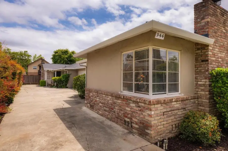 944 N 2nd Street, San Jose, CA 95112 - #3