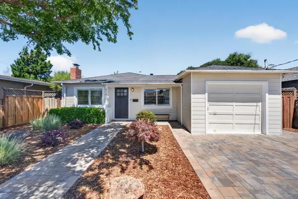 912 Montgomery Street, San Carlos, CA 94070
