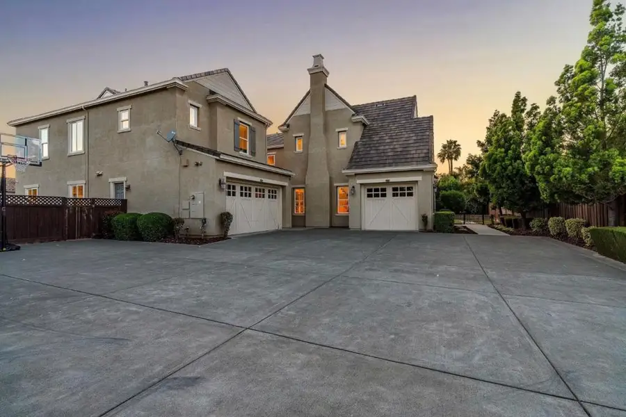 19011 Clayton Avenue, Morgan Hill, CA 95037 - #3
