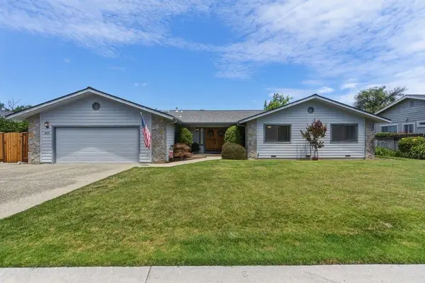 805 S Ridgemark Drive, Hollister, CA 95023