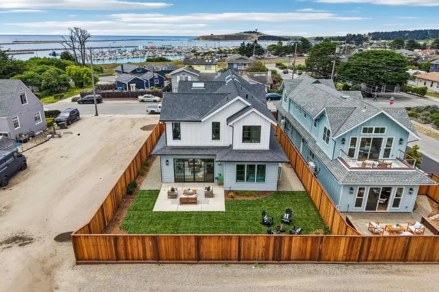 130 Sonora Avenue, El Granada, CA 94018 - #3