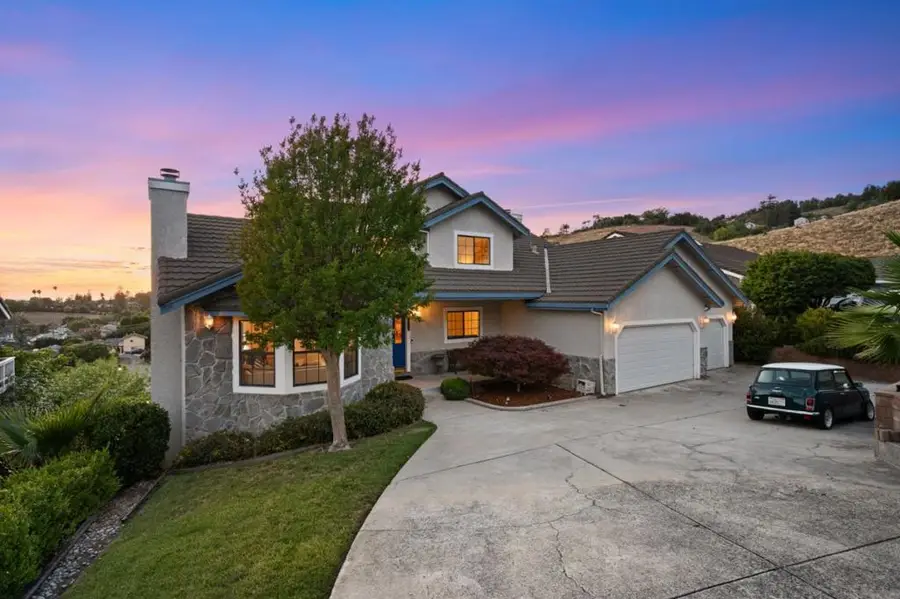 379 Photinia Lane, San Jose, CA 95127 - #2