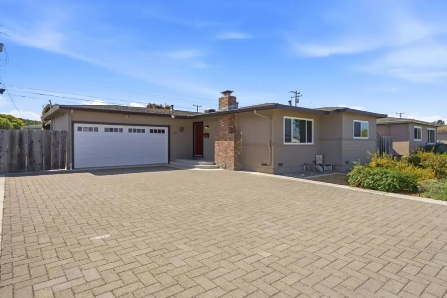 643 Stanford Avenue, Salinas, CA 93901 - #2