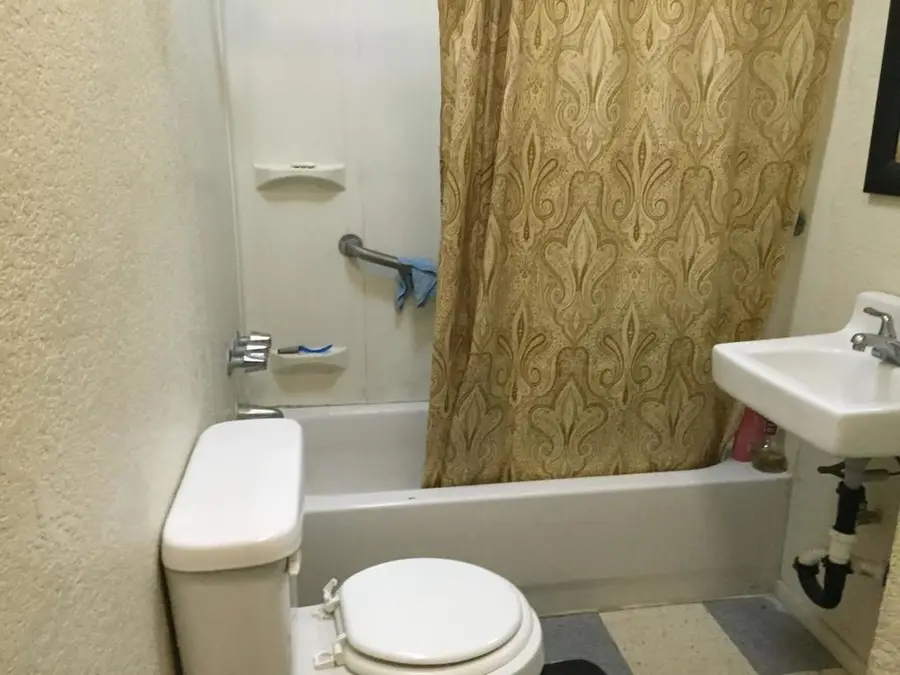 585 School Street, Pittsburg, CA 94565 - #3