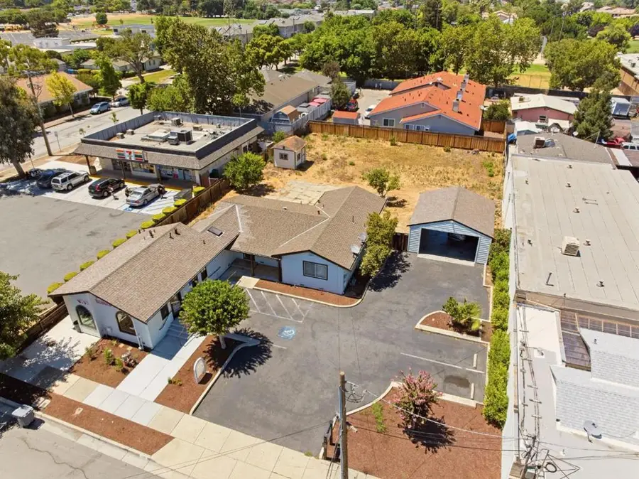 285 W Main Avenue, Morgan Hill, CA 95037 - #2