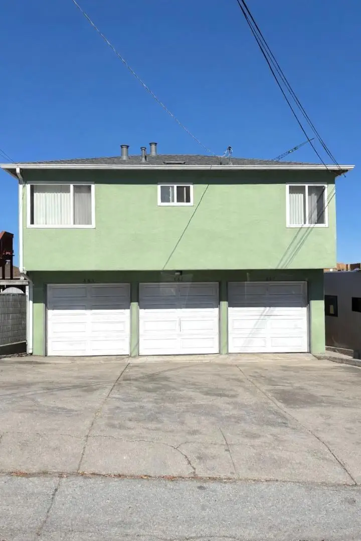 885 Laurel Avenue, Belmont, CA 94002 - #1