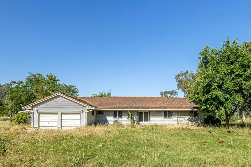 3205 Fifield Road, Pleasant Grove, CA 95668 - #1