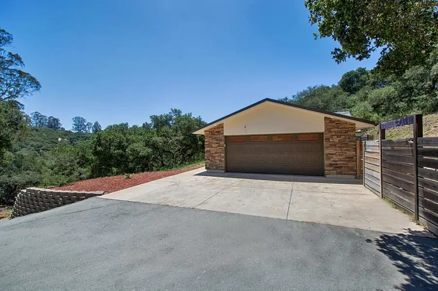 425 Echo Valley Road, Salinas, CA 93907 - #2