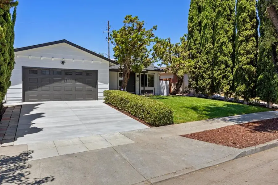 3285 Cropley Avenue, San Jose, CA 95132 - #2