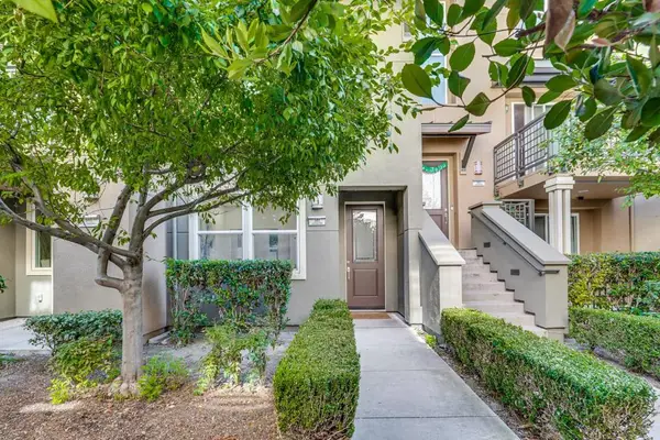589 San Remi Terrace #55, Sunnyvale, CA 94085