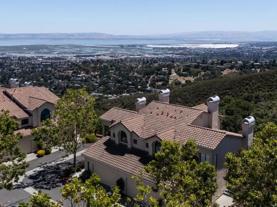5 Clover Lane, San Carlos, CA 94070 - #3