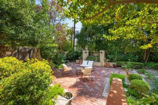 743 Orange Avenue, San Carlos, CA 94070 - #1