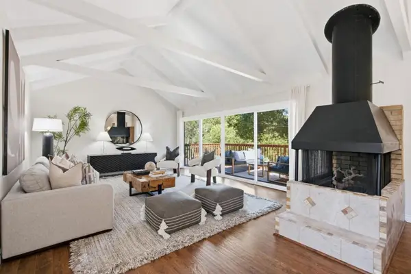 2124 Forest Avenue, Belmont, CA 94002