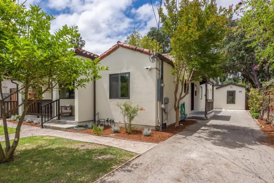 926 Iris Street, Redwood City, CA 94061 - #2