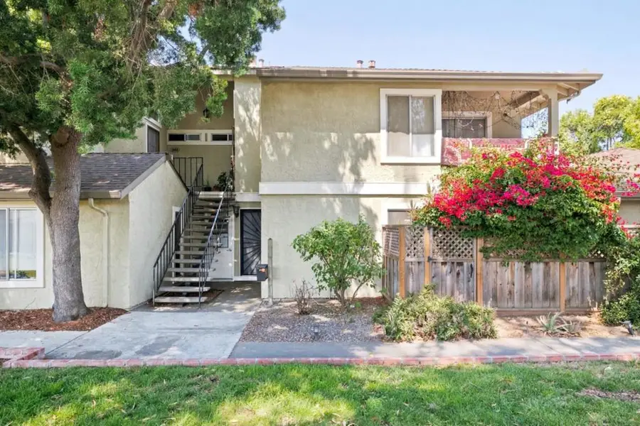 1052 Delna Manor Lane #1052, San Jose, CA 95128 - #2