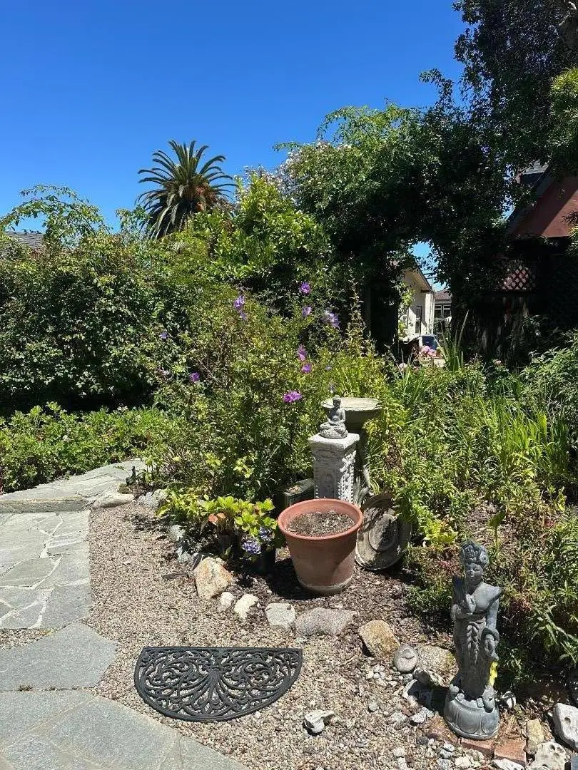 1033 Carmelo Street, Monterey, CA 93940 - #2