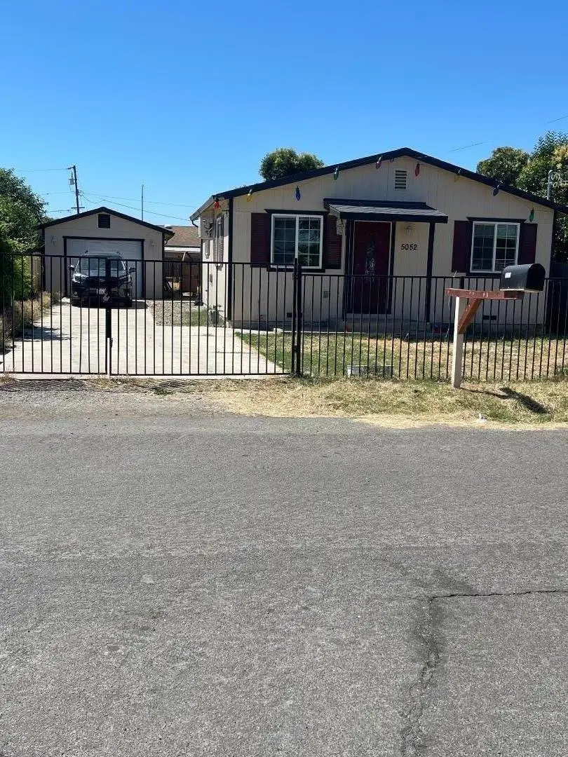 5052 Carmellia Street, Stockton, CA 95215 - #2