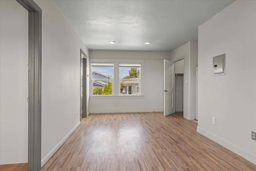 1914 51st Avenue, Oakland, CA 94601 - #3