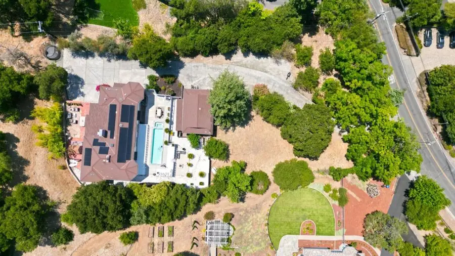 16057 Shannon Road, Los Gatos, CA 95032 - #2