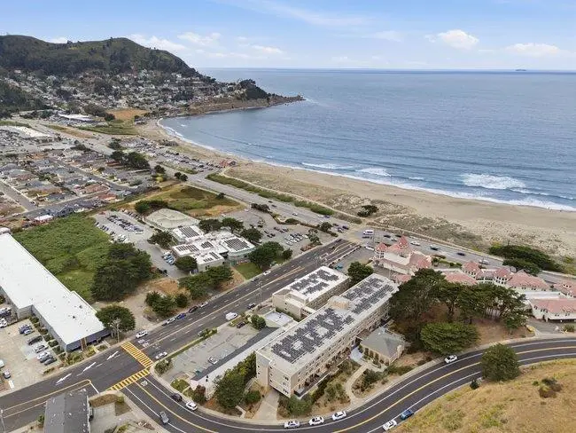 565 Crespi Drive, Pacifica, CA 94044 - #3