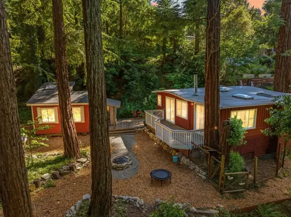 9429 E Zayante Road, Felton, CA 95018