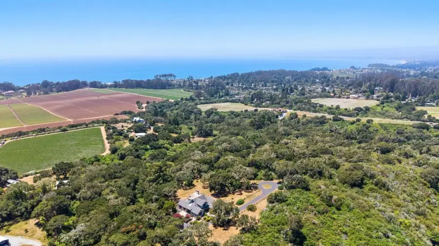 360 Babe Thompson, Watsonville, CA 95076 - #2