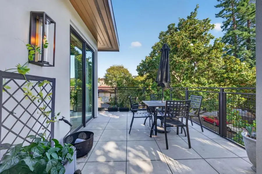 1667 San Carlos Avenue #203, San Carlos, CA 94070 - #3