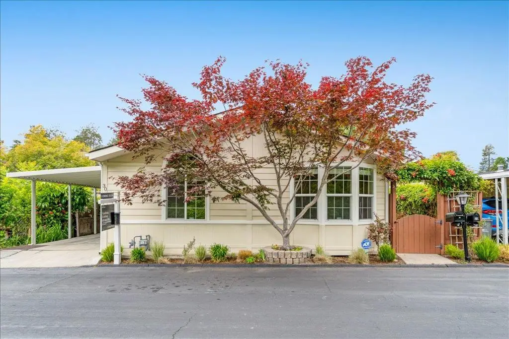 300 Plum Street, Capitola, CA 95010 - #1