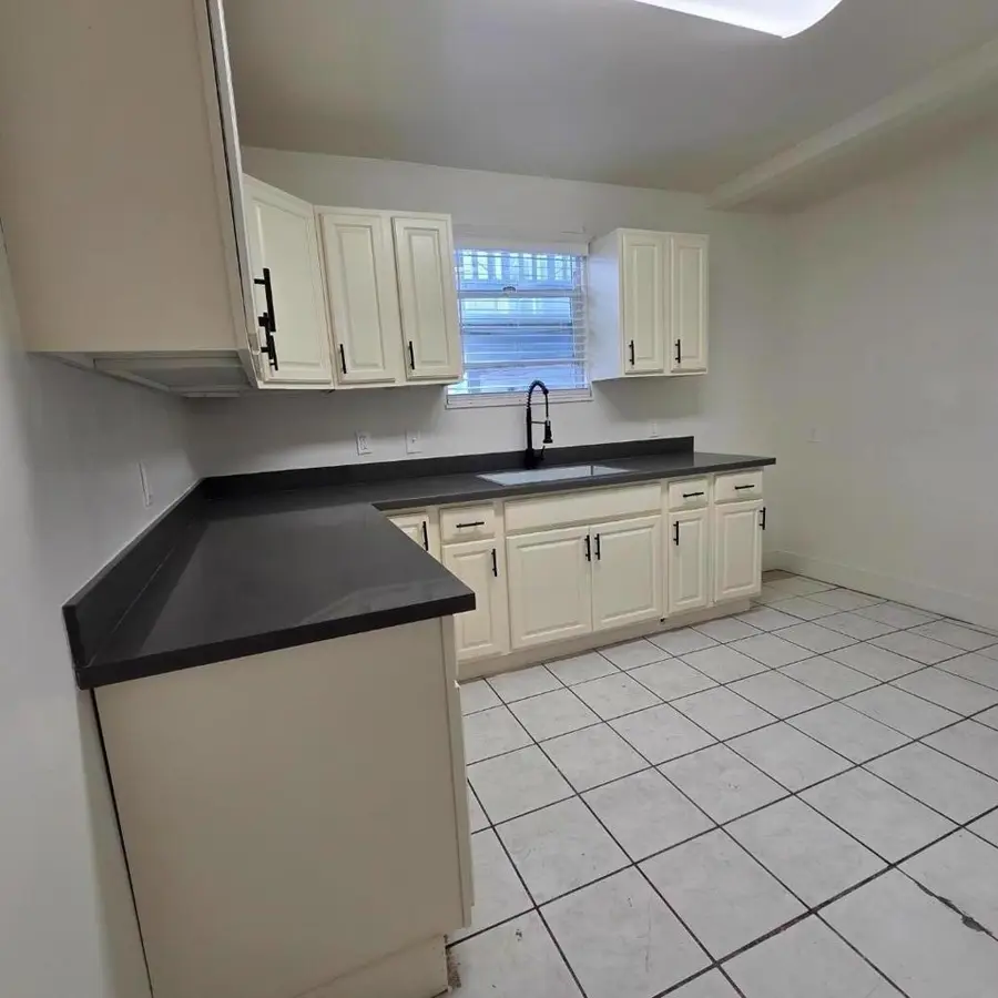 1181 60th Avenue, Oakland, CA 94621 - #2