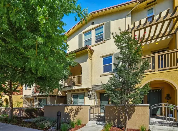 316 N Fair Oaks Avenue, Sunnyvale, CA 94085