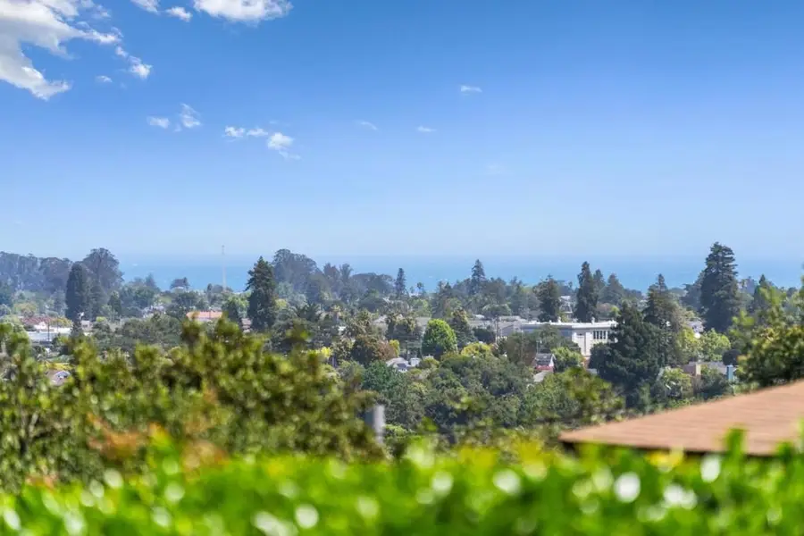 31 S Circle Dr, Santa Cruz, CA 95060 - #2